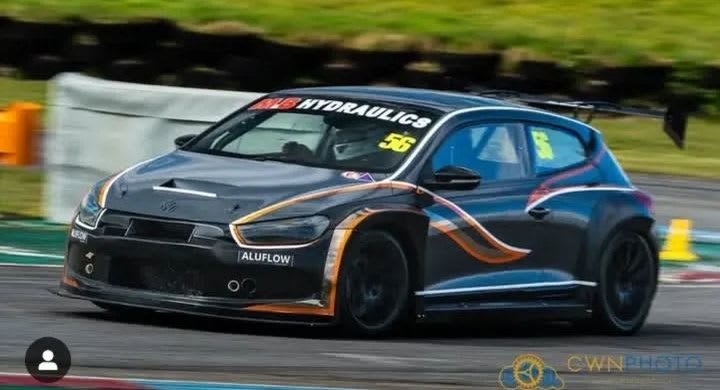 Rocketdog Racing Volkswagen Scirocco GT DSG cornering on circuit